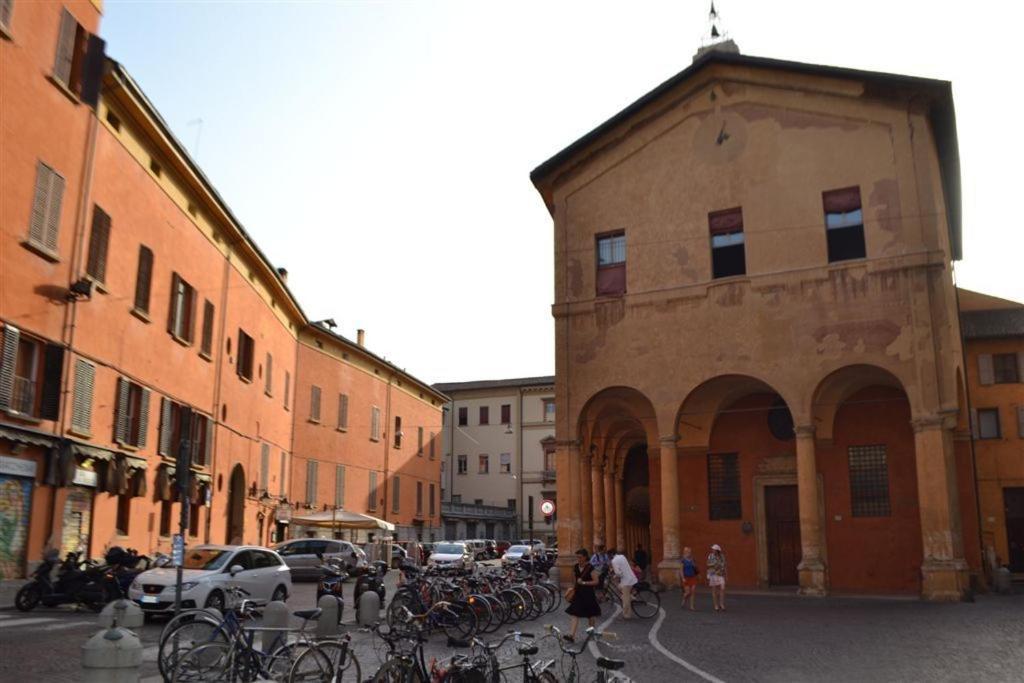 B&B And Home La Piazzetta Della Pioggia Bolonia Exterior foto